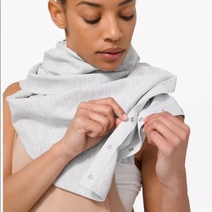Lululemon vinyasa scarf modal